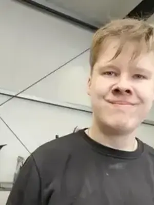 Connor - Auszubildender KFZ-Mechatroniker